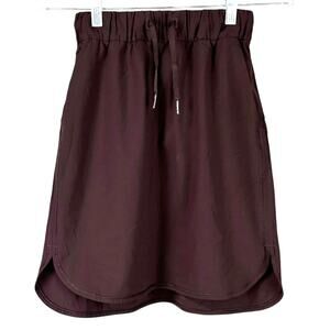 Lululemon On The Fly Skirt Black Satin Women's Size 2 Excellent Used Condition